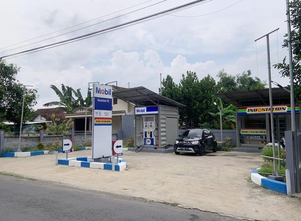 Mobil™ Gasoline 92