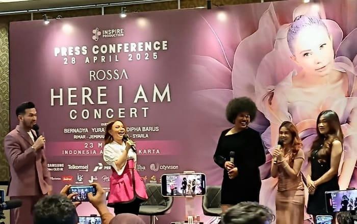 Jumpa pers konser Here I Am Rossa