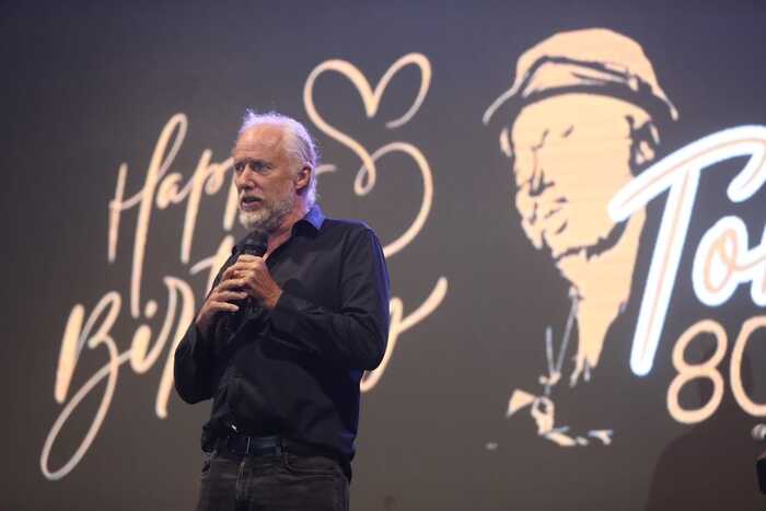 Andrew James di acara ulang tahun ke-80 Tinton Suprapto 