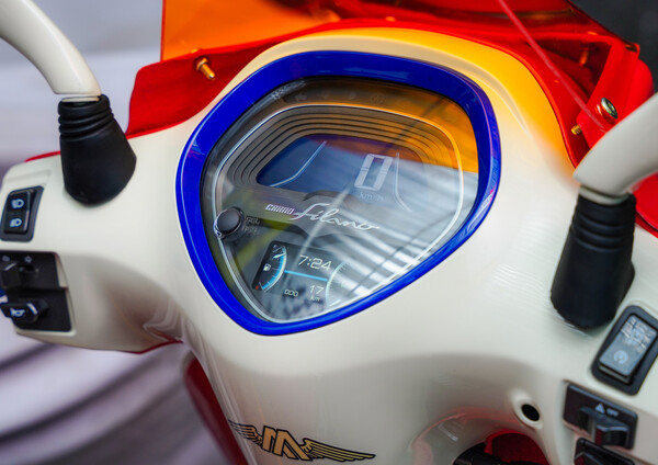 Modifikasi Grand Filano Hybrid ala motor vintage rally.