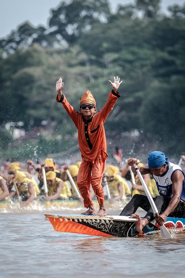 Penari cilik yang viral di Festival Pacu Jalur 2023. (Foto - Kemenparekraf)
