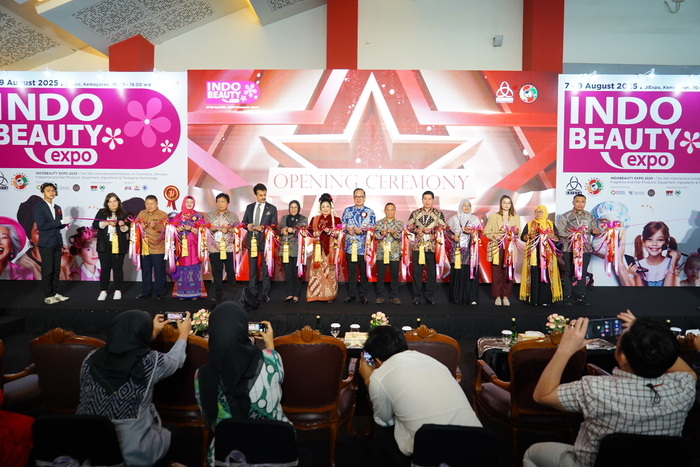 Pameran berskala internasional IndoBeauty Expo 2025 di JIExpo Kemayoran, Jakarta resmi dibuka, Kamis (7/8/2025).