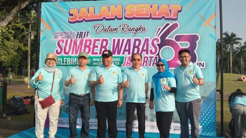 Yayasan Kesehatan Sumber Waras menggelar kegiatan bertajuk “Jalan sehat & Senam Bersama Keluarga Besar Sumber Waras Dalam Rangka HUT ke-80 RI & HUT ke-63 Yayasan Kesehatan Sumber Waras” di pelataran Tugu Monas, Jakarta, Minggu (10/8/2025).