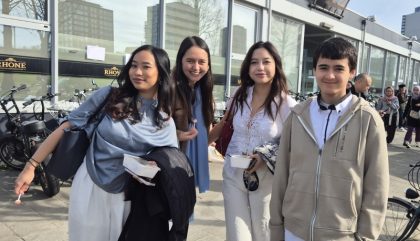 Rayhan Cornelis Vandennoort saat momen Lebaran di Belanda. (Foto - Dok. Pribadi)