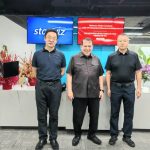 Penandatanganan kerja sama PT Nusantara Quantum Intelligence (NQI) dengan StarWiz Technology Co., Ltd., untuk mengembangkan teknologi kuantum dan satelit radar. (Foto - Istimewa)