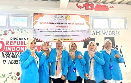 Mahasiswa Program Magister Manajemen Pendidikan Universitas Pamulang melaksanakan kegiatan Pengabdian kepada Masyarakat (PKM) di SMK Darussalam 2 Pamulang, Tangerang Selatan pada 7 Mei 2026. (Foto - Syifa)