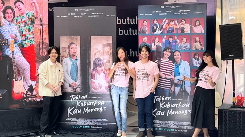 Jumpa pers film Takkan Kubiarkan Kau Menangis produksi Langit Pictures Indonesia di Travoy Hub, Jakarta Timur, Rabu (10/6/2026). (Foto - SBI)