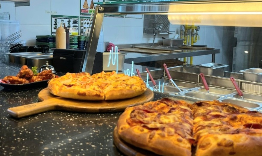 The Pizza Company membuka gerai baru di Mal Artha Gading, Jakarta Utara, Jumat (16/10/2026). (Foto - TPC)