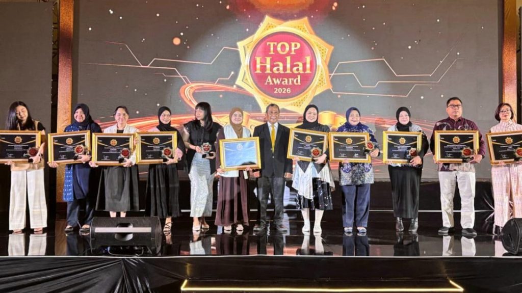 Top Halal Award 2026 yang digelar IHATEC Marketing Research sebagai bentuk apresiasi kepada merek halal pilihan konsumen Indonesia berdasarkan hasil survei Top Halal Index (THI). (Foto - Dok. IHATEC)